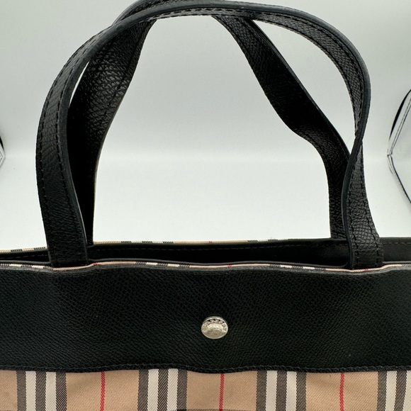 100% Authentic Burberry Nova Check Tote Bag - Picture 9 of 12